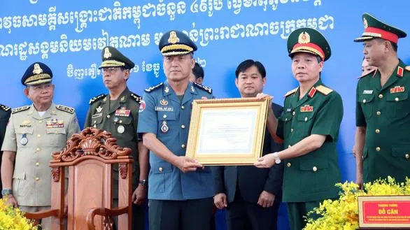 Trang trọng bàn giao 49 hài cốt chiến sĩ Campuchia về nước