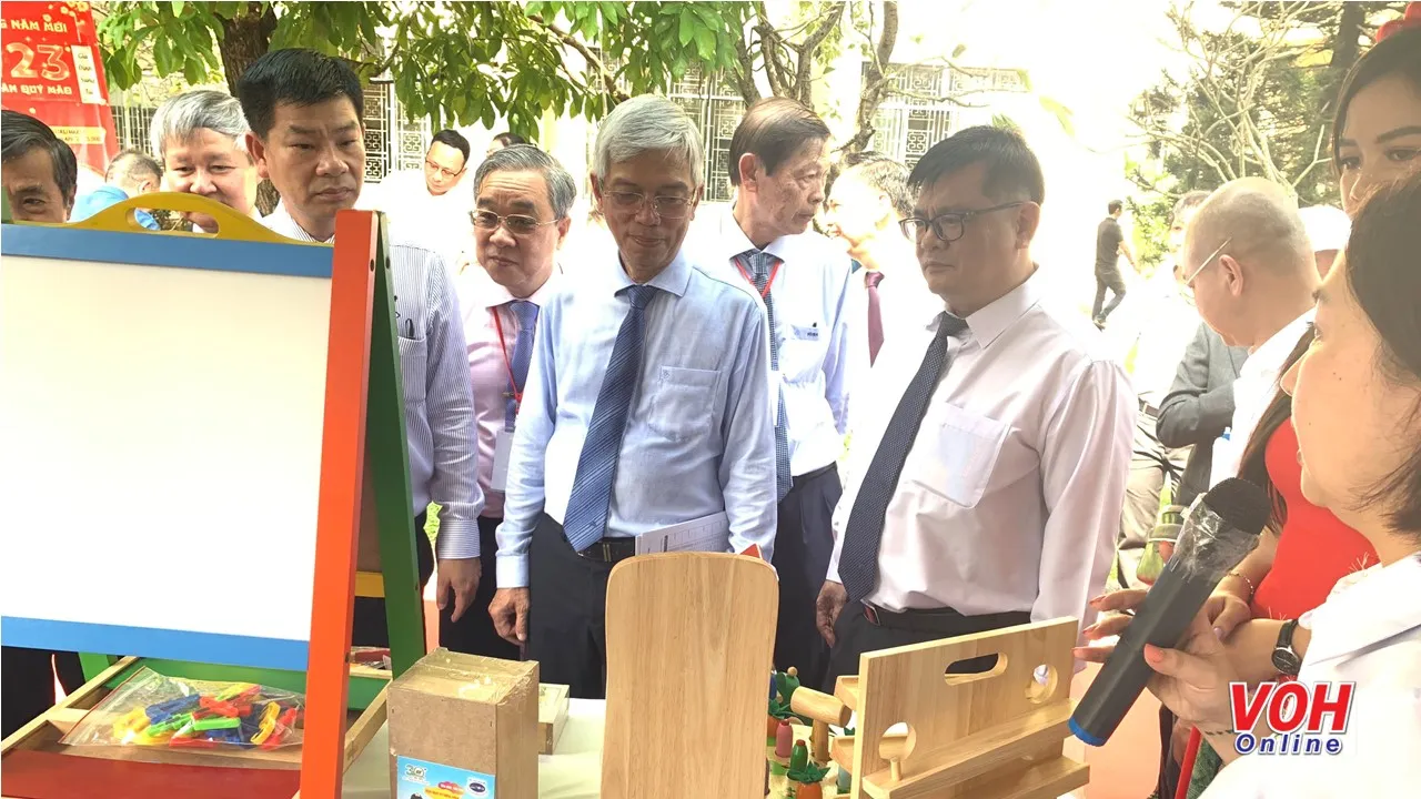 Khai mạc Hội chợ triển lãm “Tôn vinh hàng Việt năm 2022’’ chủ đề “Khám phá hàng Việt”