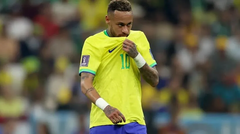 Brazil lo sốt vó khi chấn thương Neymar nặng hơn dự kiến