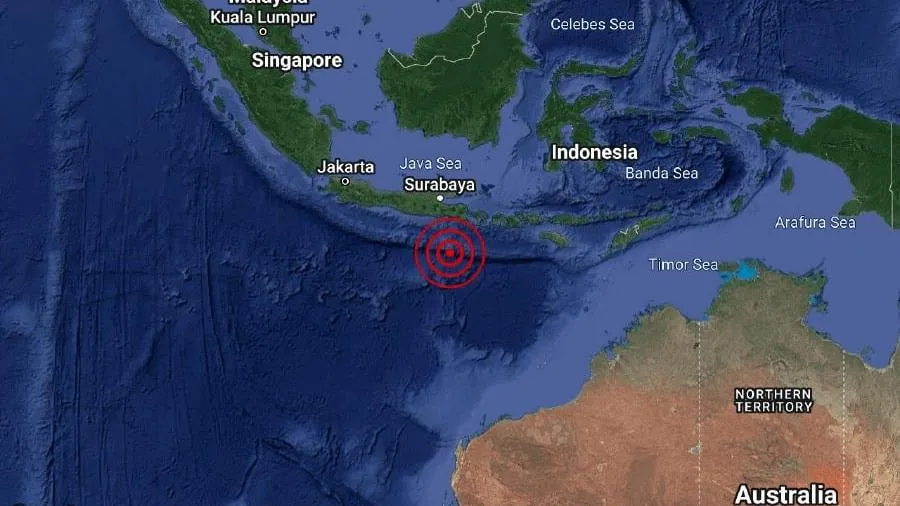 Động đất mạnh 6,2 độ Richter ngoài khơi quần đảo Java ở Indonesia