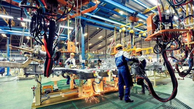 11 tháng năm 2022: Chỉ số sản xuất công nghiệp chế biến, phân phối điện tăng mạnh