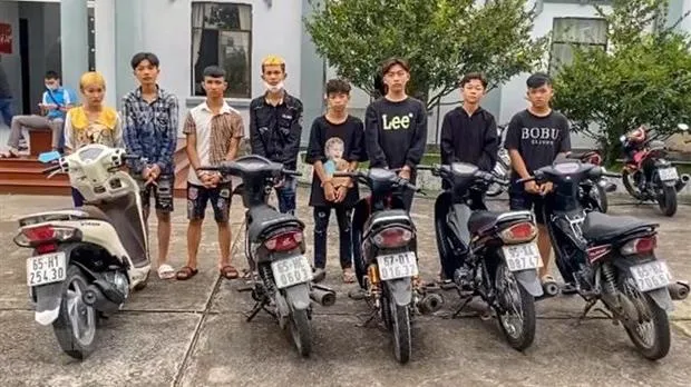 Bắt băng nhóm cướp tài sản do thiếu niên 15 tuổi cầm đầu