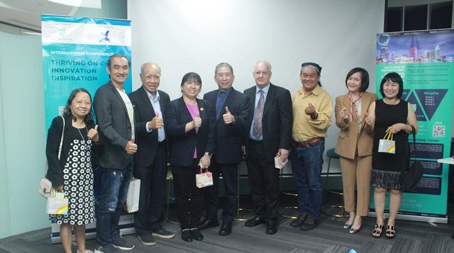 Vươn từ khủng hoảng: Đổi mới sáng tạo và tăng tốc chuyển đổi