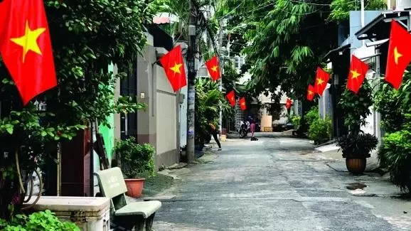 UBND TPHCM thông báo treo cờ Tổ quốc và lịch nghỉ Tết Dương lịch năm 2023