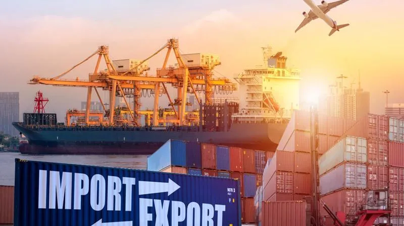 Xuất nhập khẩu của Việt Nam sẽ ghi nhận cột mốc mới 700 tỷ USD vào ngày 15/12