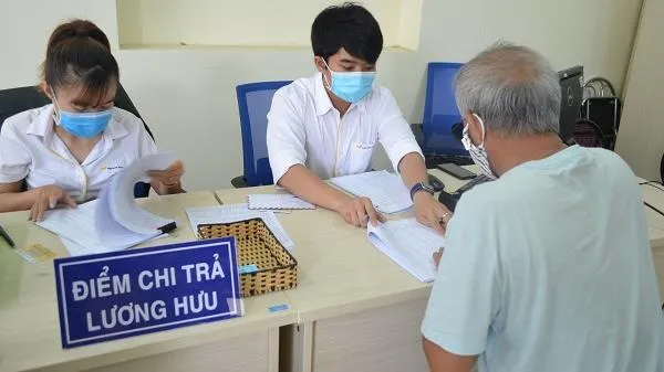 Năm 2023: Lương hưu tăng, tuổi nghỉ hưu cũng tăng