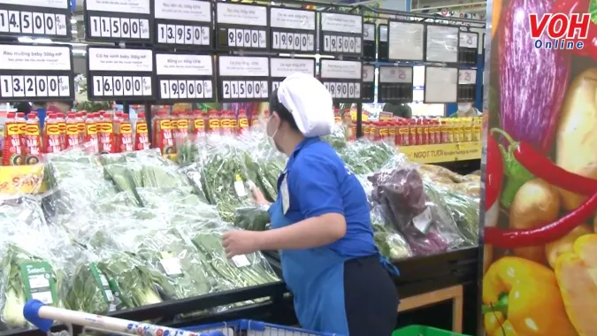 Thủ tướng: Đảm bảo nguồn hàng, thực phẩm thiết yếu dịp Tết Nguyên đán