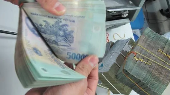 Thưởng tết 2023: Chênh lệch lớn, cao nhất 756 triệu đồng, thấp nhất 100.000 đồng