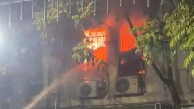 Bắc Ninh: Cửa hàng giày dép cháy lớn trong đêm