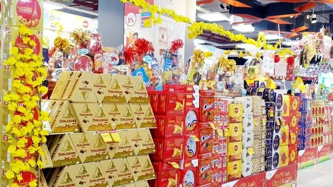 Giá cả thị trường hôm nay 1/1/2023: Siêu thị có nhiều khuyến mãi sản phẩm Tết