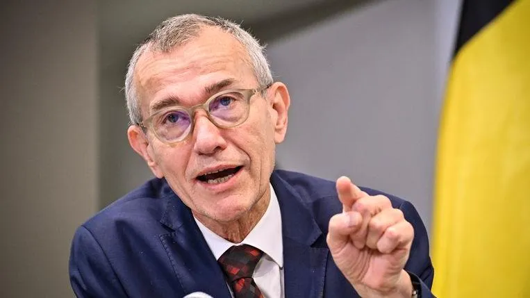 Bỉ yêu cầu xét nghiệm COVID-19 với hành khách đến từ Trung Quốc