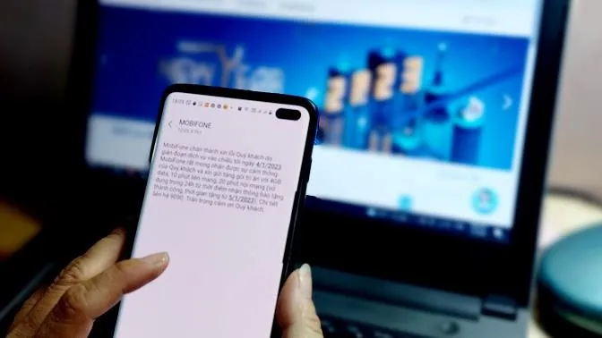 Mobifone xin lỗi khách hàng vì sự cố ngày 4/1