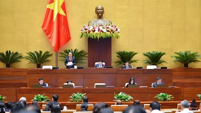 Giấy phép hành nghề y: Cân nhắc về vấn đề thời hạn, trường hợp được cấp mới