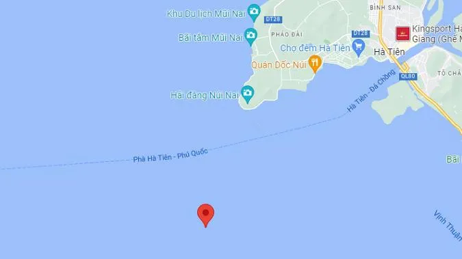 Hà Tiên: Một hành khách đi phà bất ngờ nhảy xuống biển