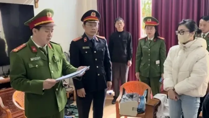 Bắt nữ cán bộ ngân hàng chiếm đoạt hơn 70 tỷ đồng