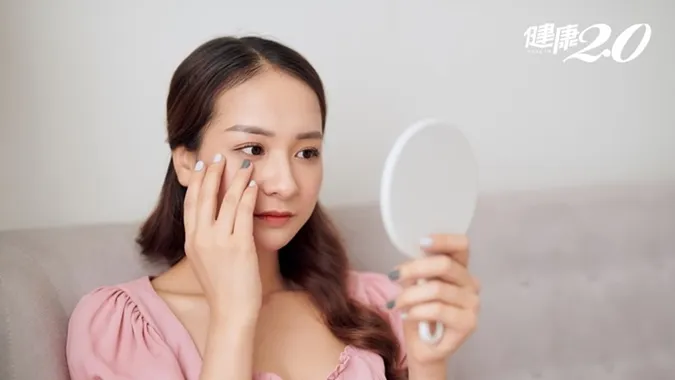 Bổ sung collagen từ giò heo, chân gà?