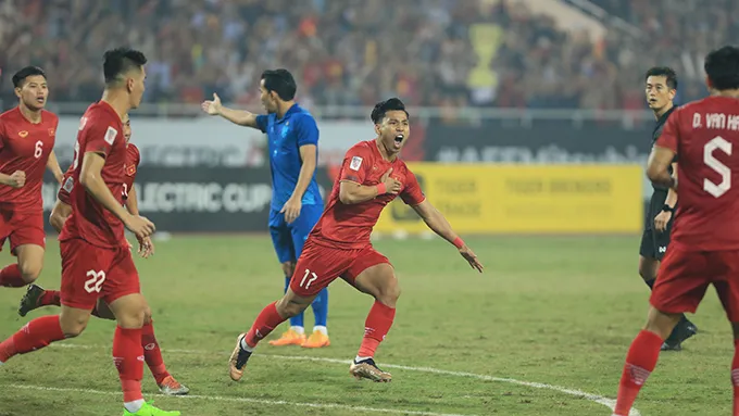 AFF Cup 2022: Văn Thanh giúp Việt Nam thoát thua Thái Lan