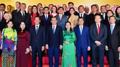 TPHCM trân trọng những đóng góp của các cơ quan đại diện nước ngoài