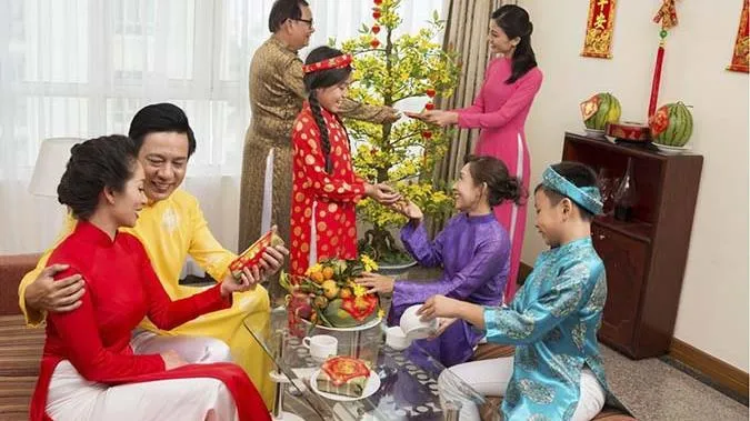 Tết phải về quê hẳn là Tết đoàn viên trọn vẹn?