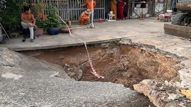 Điểm tin chiều 18/1/2023: Kênh Ba Bò xuất hiện hố tử thần