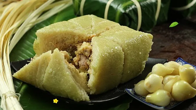 Cách bảo quản bánh chưng không bị ôi thiu trong và sau Tết