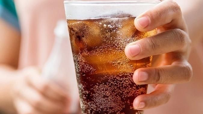 Sốc phản vệ sau khi uống nước ngọt có ga