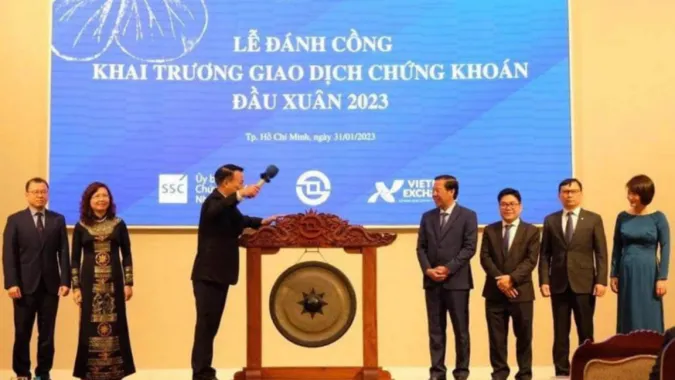 Năm 2023, nỗ lực củng cố niềm tin nhà đầu tư chứng khoán
