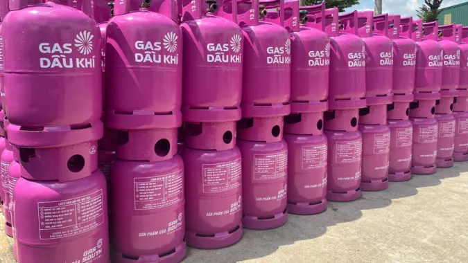 Giá gas hôm nay 1/2/2023: Giá gas trong nước tăng 63.000 đồng/bình 12kg