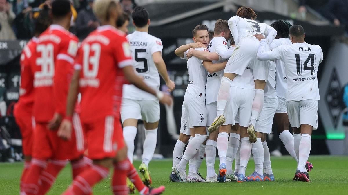 Bayern nguy cơ mất ngôi đầu sau trận thua trên sân MGladbach
