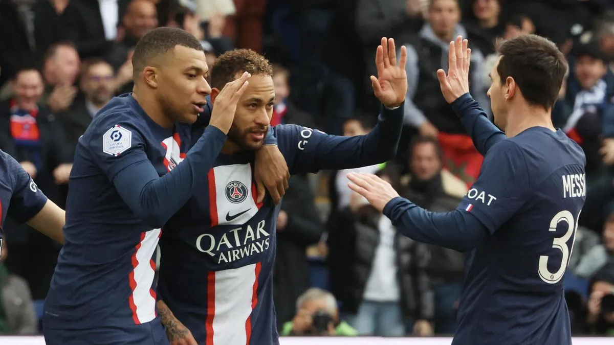 Tam tấu tỏa sáng giúp PSG kịch tính hạ Lille trong trận cầu 7 bàn