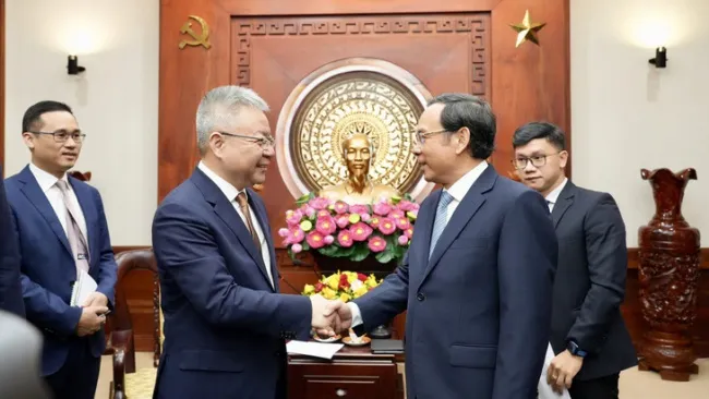 TPHCM - Hải Nam hợp tác trên nhiều lĩnh vực để cùng phát triển