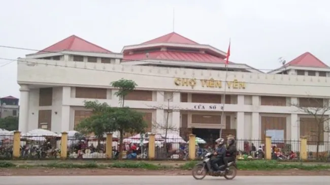 Mâu thuẫn giữa 2 chủ quầy tại chợ: Một người bị đâm chết