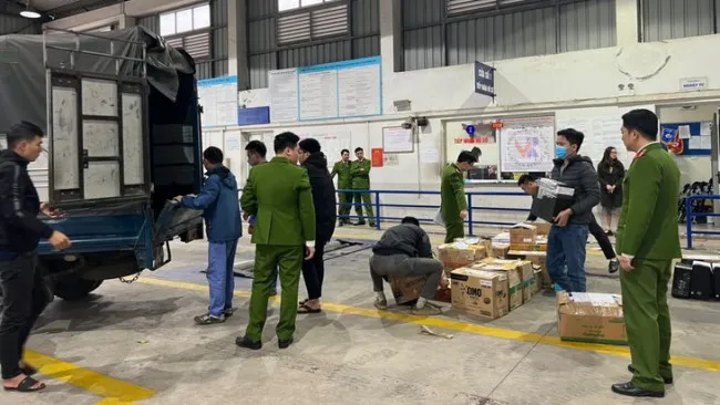 Bắt Giám đốc TTĐK 29-10D và thuộc cấp nhận hối lộ 5 tỷ đồng