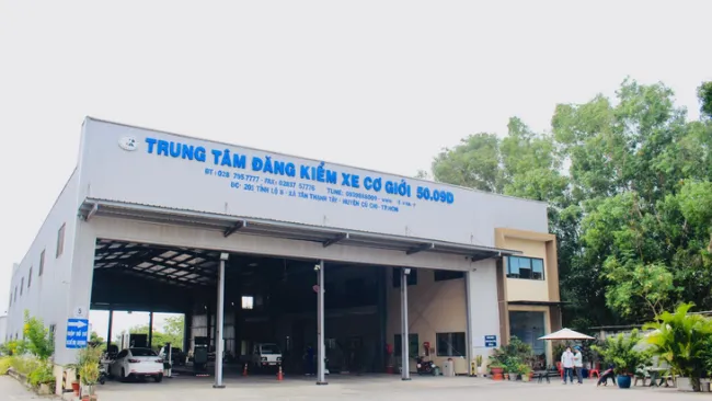 Bắt chủ đầu tư cùng phó Giám đốc Trung tâm đăng kiểm 50-09D Củ Chi