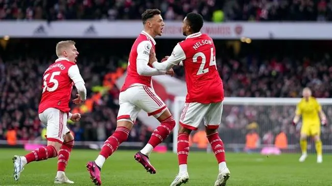 Ngược dòng mãn nhãn, Arsenal vẫn hơn Man City 5 điểm