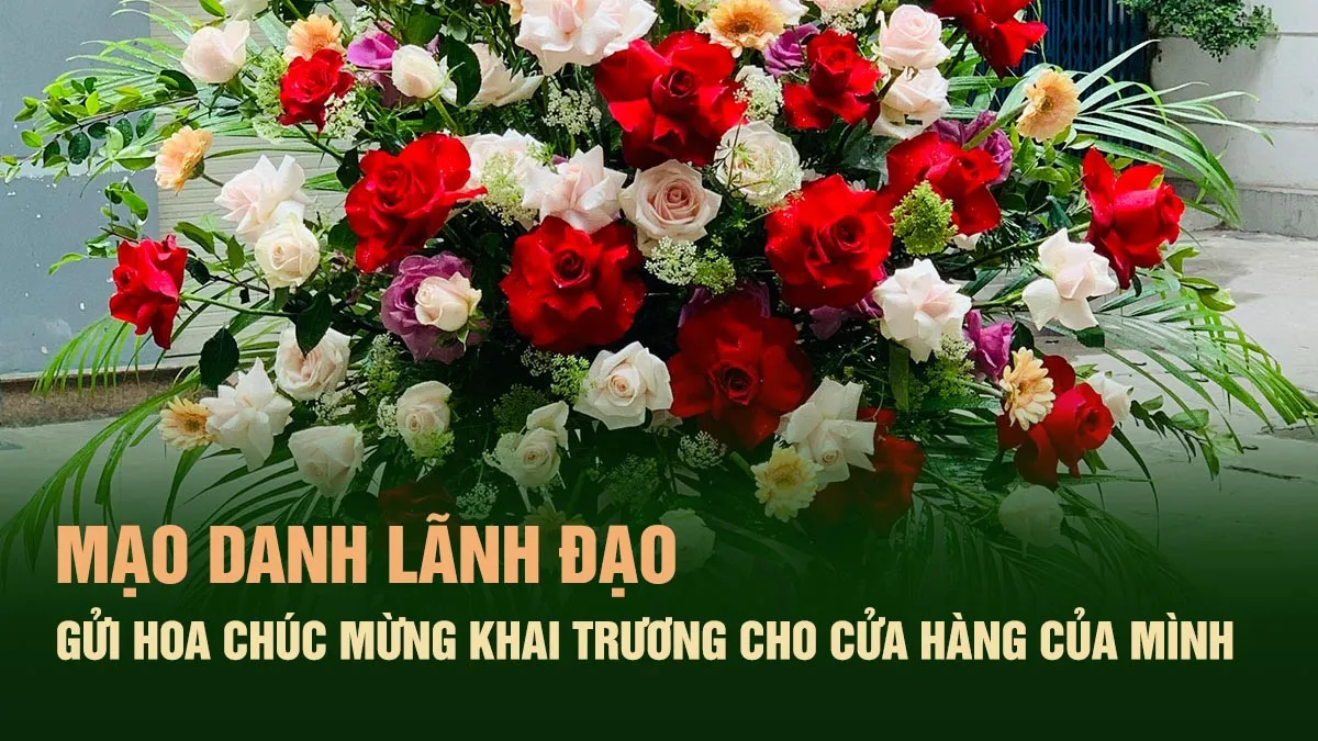 Chủ quán cà phê tự đặt lẵng hoa ghi tên lãnh đạo chúc mừng khai trương