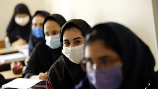 Tin thế giới sáng 9/3: Iran bắt giữ nghi phạm vụ đầu độc nữ sinh | UAE đưa ChatGPT vào lớp học