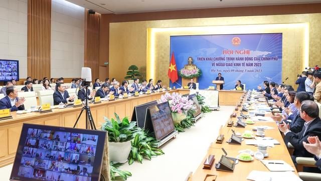 Thủ tướng: Tranh thủ xu hướng thời đại, mở rộng ngoại giao kinh tế