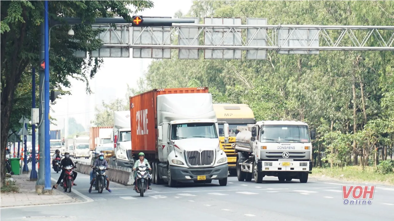 TPHCM đề xuất đầu tư tuyến nối cảng Cát Lái dài 6 km bằng vốn ngân sách