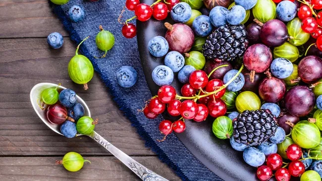 Trái cây “thần thánh” dưỡng nhan và làm đẹp cho phụ nữ