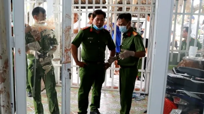 Ngăn em trai lên cơn động kinh, anh ruột bị đâm tử vong