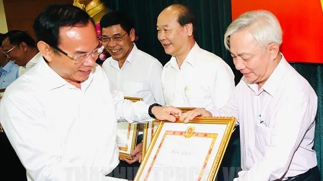 Bí thư Nguyễn Văn Nên: Tăng cường kiểm tra giám sát các lĩnh vực “nhạy cảm”, phức tạp