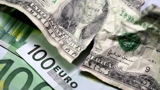 Tỷ giá ngoại tệ hôm nay 22/3: USD giảm nhẹ - Euro tăng tiếp