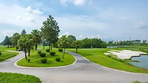 Tạm hoãn Giải Golf tại Đầm Vạc sau vụ nhiều golfer đánh bạc bị bắt quả tang