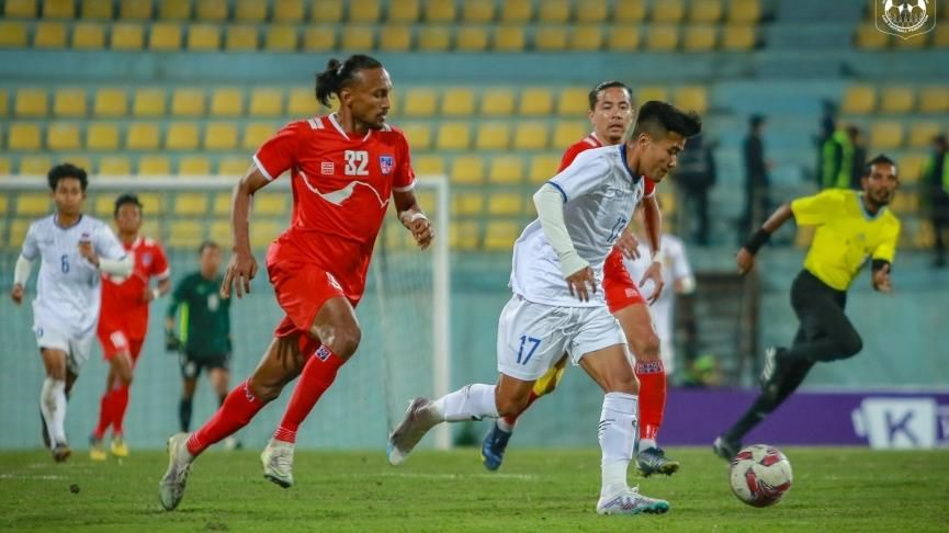 FIFA Days: Singapore và Lào ngược cảm xúc | Qatar học Việt Nam