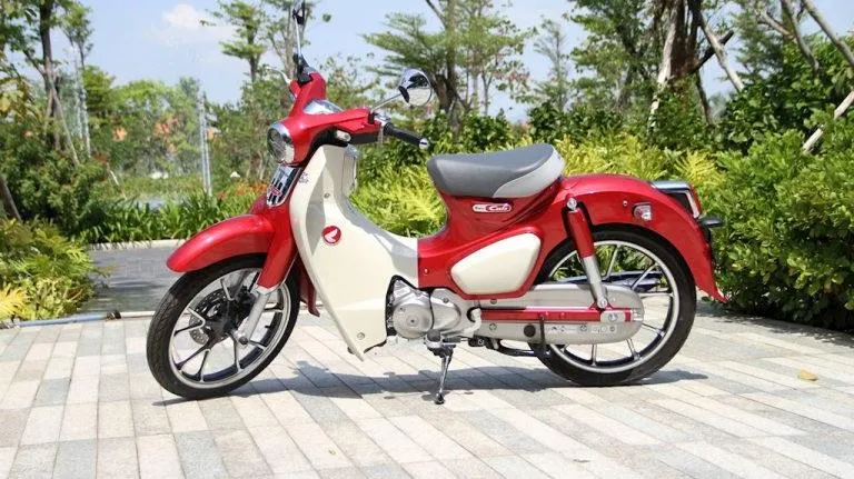 Xe Super Cub có giá cao hơn cả SH