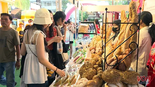 Thưởng thức nhiều loại bánh mì đặc sắc tại Lễ hội Bánh mì