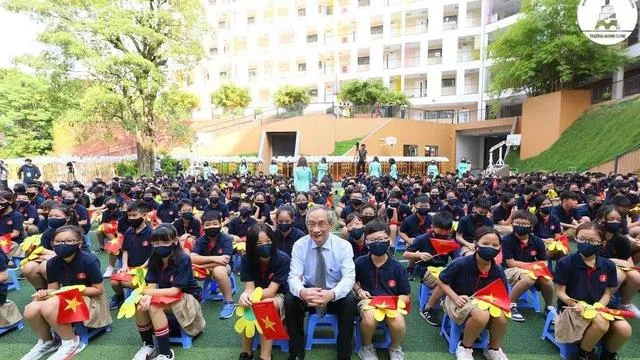 Chuyện học sinh đến trường với áo hình Teppy siêu quậy gần 30 năm trước