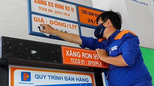 Ngày mai giá xăng có thể quay đầu tăng nhẹ