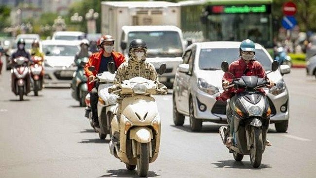 Cảnh báo nắng nóng gay gắt ở Bắc Bộ và Trung Bộ
